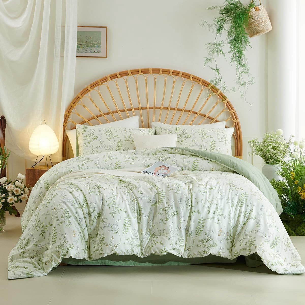 JOLUSERE Green Floral White Comforter Queen Sets, 3 Pieces Chic Garden Style Botanical Purple Floral Reversible Comforter for All Season