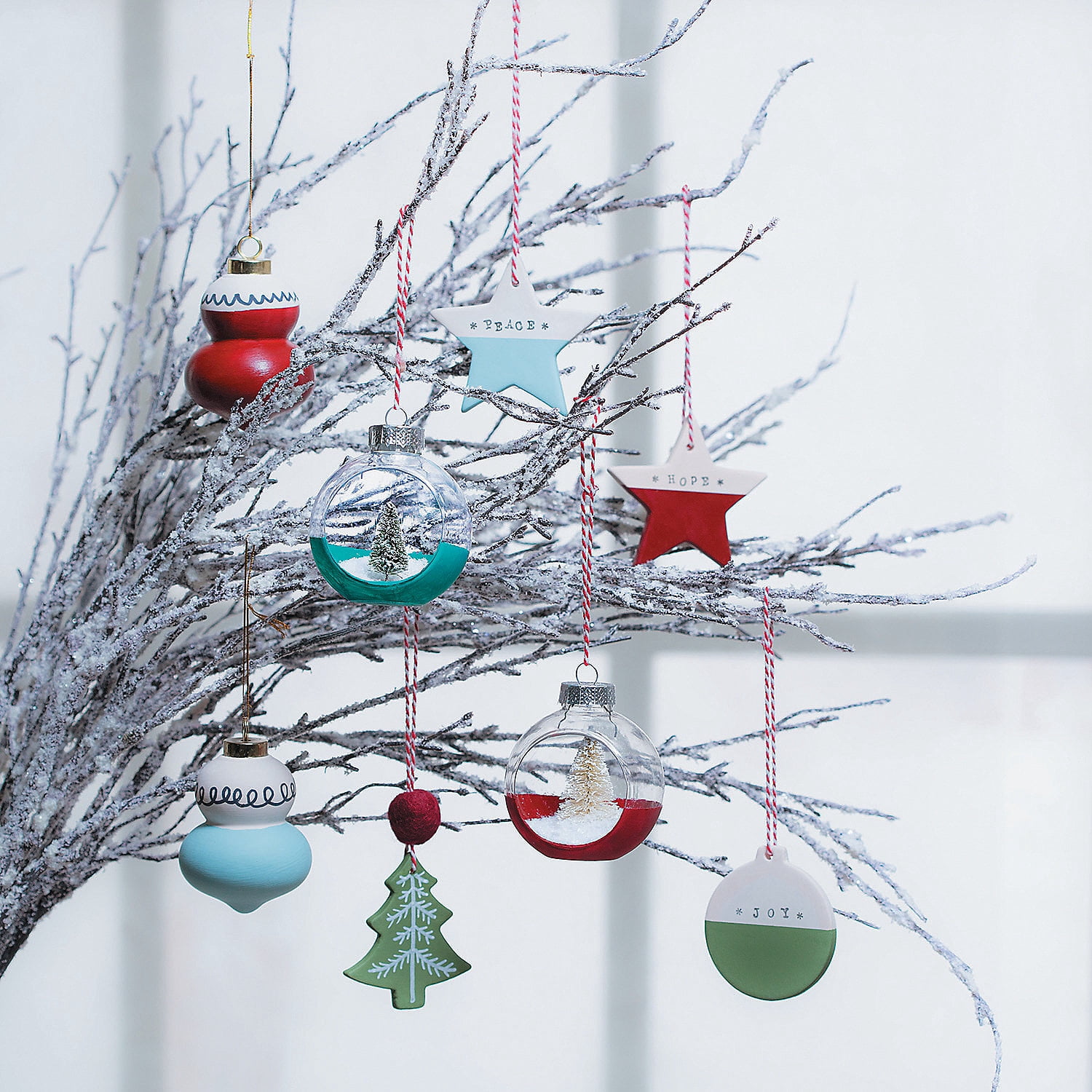 Fun Express Holiday Ceramic Ornaments Craft Kit, 12 Pieces