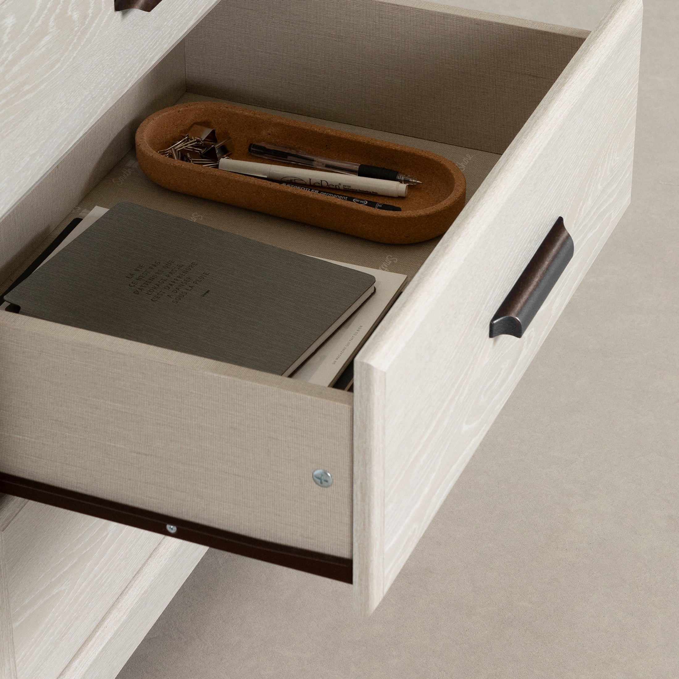 South Shore Versa, Traditional Dresser,  White