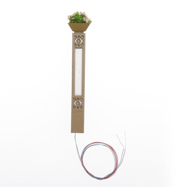 URPIZY Lot de 4 lampadaires LED à l'échelle HO, modèle de train ou de gare pour jardins miniatures, villes URPIZY Lot de 4 lampadaires LED à l'échelle HO, modèle de train ou de gare pour jardins miniatures, villes