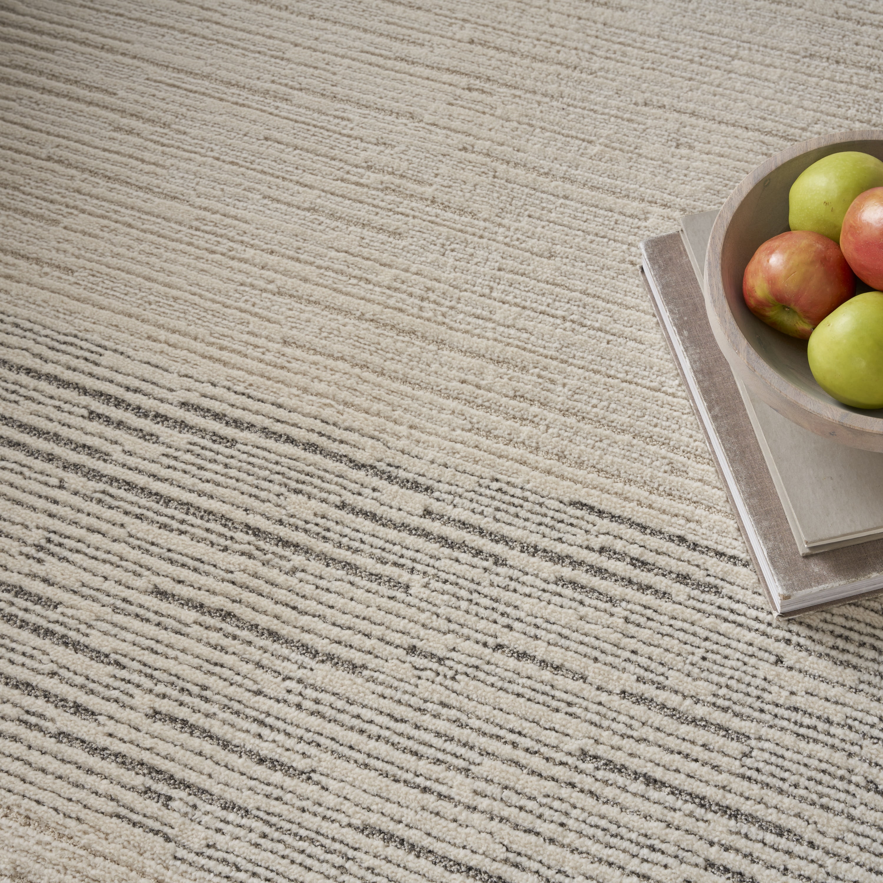Nourison Andes Abstract Ivory Grey 5'3" x 7'3" Area Rug (5x7)