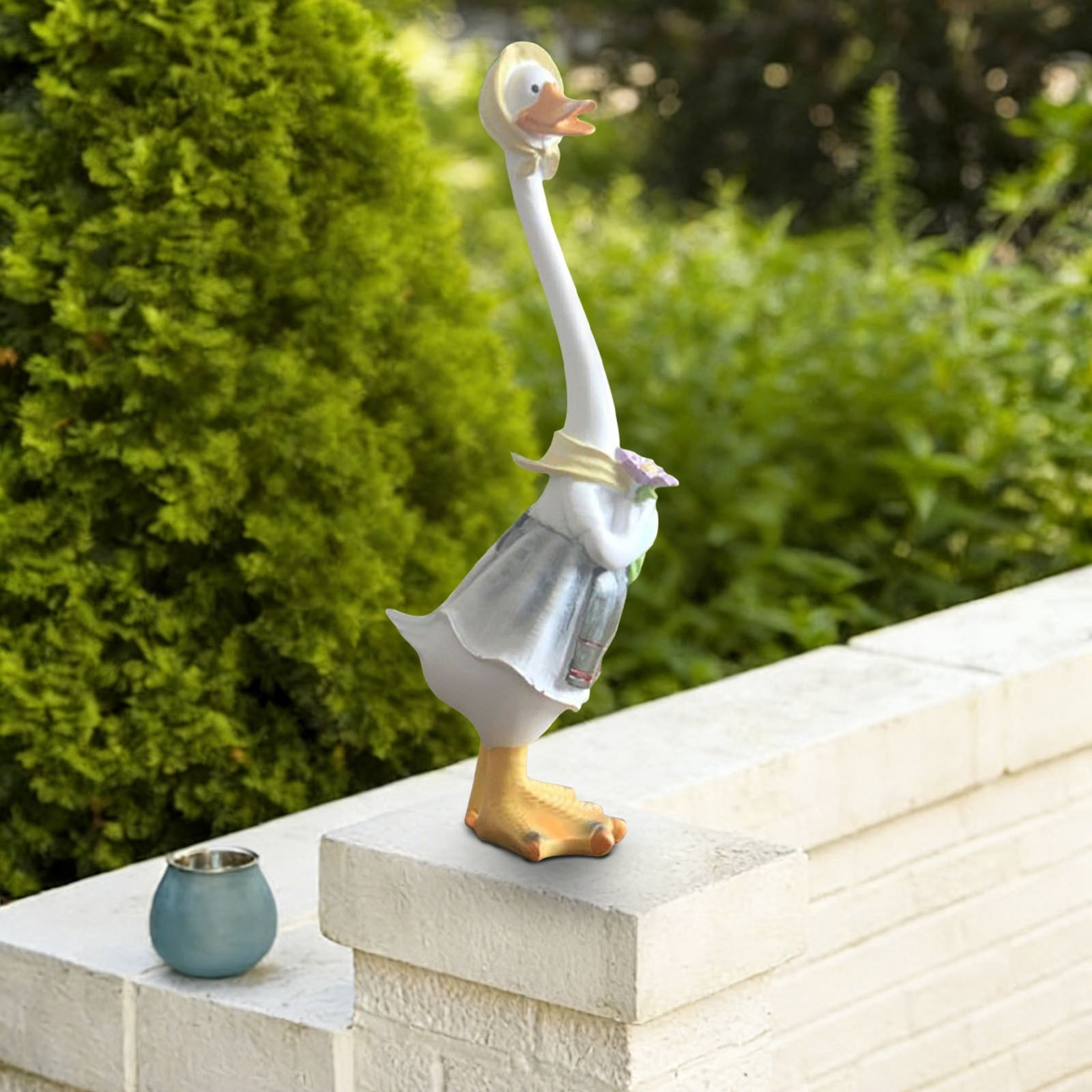 Chanana Garden Statues Gardener Couple Duck | Indoor Outdoor Resin Decorations Cute Ducks Art Decor Figurine Ornament,Unique Funny Outdoor Garden Decorations Sculpture for Yard Home Garden Patio