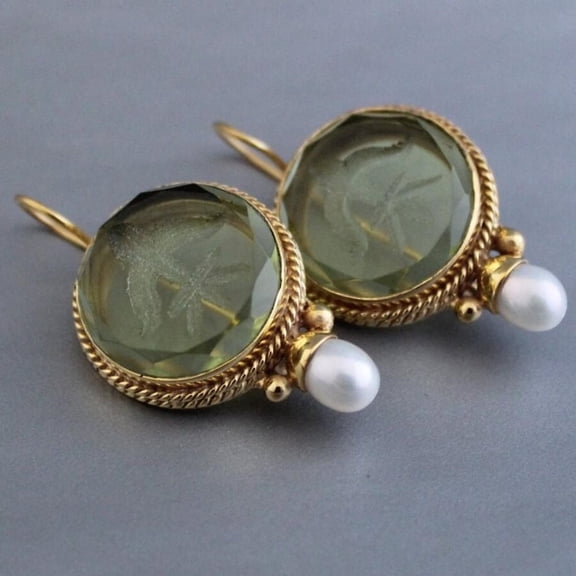 JennyShop Elegant Vintage Geometric Pearl Pendant Drop Earrings Women Exquisite Hanging Piercing Earring Wed Bridal Jewelry Gift