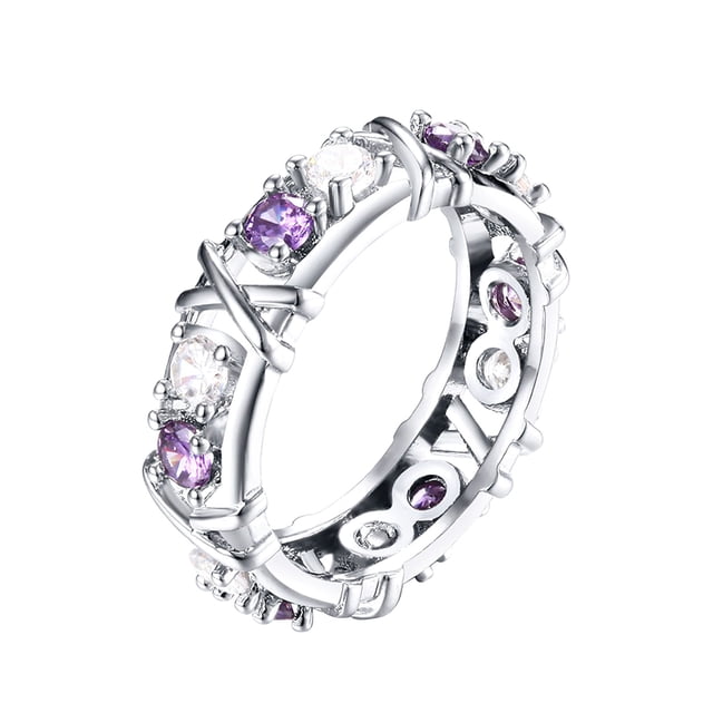 Anillo de circonita cúbica con forma de moissanita para mujeres y niñas.