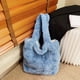 thumbnail image 4 of Bolso con asa superior para mujer, bolso de hombro de felpa suave para otoño e invierno (azul), 4 of 7