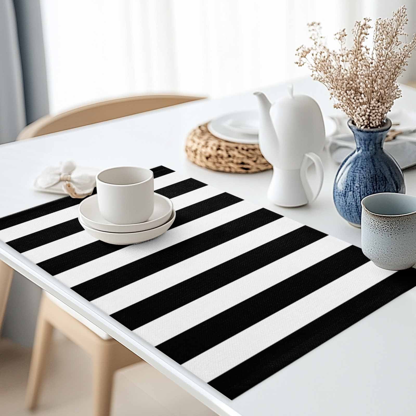 Black and White Striped Pattern Placemats Set of 6, Minimalist Table Mats Washable Heat-Insulation Non-Slip Place Mats for Kitchen Dinner Table Indoor Outdoor Decor,13x19 Inch