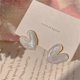 thumbnail image 5 of Pendientes de cristal en forma de flor con aguja plateada, pendientes de diseño ligero y elegante para mujer, pendientes de botón, 5 of 7