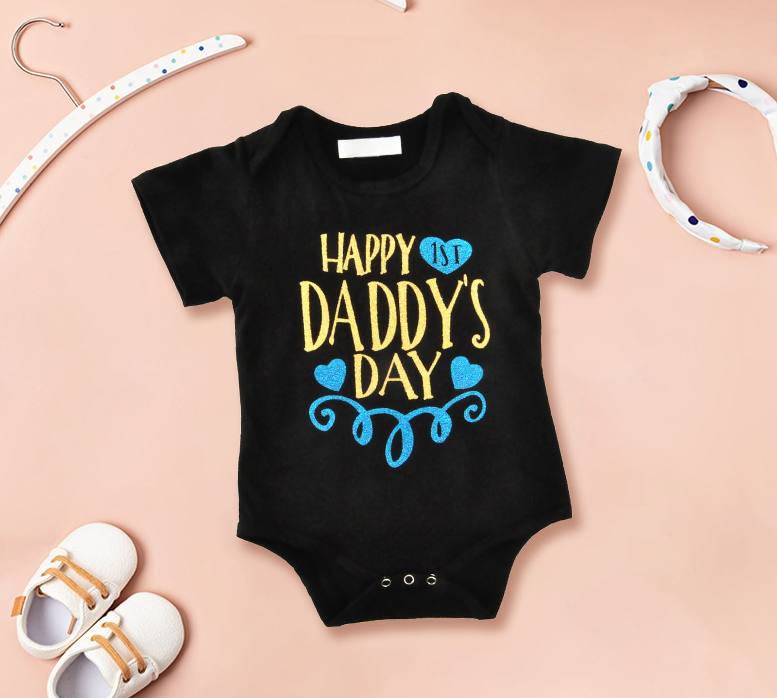 100% Cotton Letter and Heart-shaped Print Short-sleeve Baby Romper