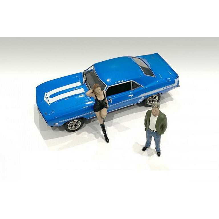  70s Style Two Figurines Set I for 1/43 Scale Models by