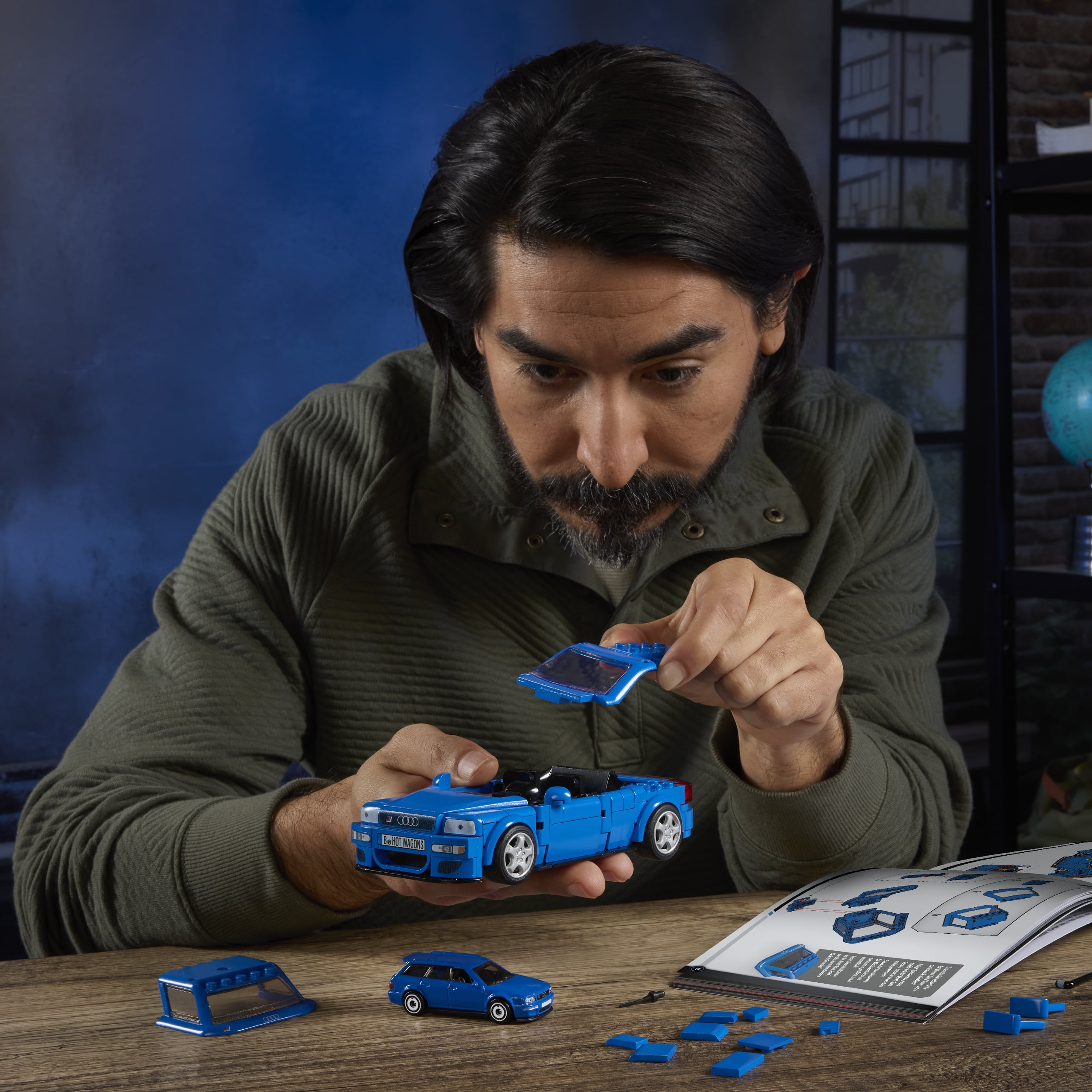 Mattel Brick Shop Hot Wheels '94 Audi Avant RS2 Building Toy Kit (253 Pieces), for Collectors