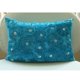 thumbnail image 3 of Funda de almohada lumbar turquesa con lazo y rosas aguamarinas, 30 x 40 cm (12 x 16 pulgadas), rectangular de seda, con diseño floral de rosas aguamarina., 3 of 4