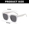thumbnail image 2 of Gafas de sol tipo caja de tendencia a la moda, gafas de sol personalizadas para tiro callejero, hechas de PC y CA, 2 of 5