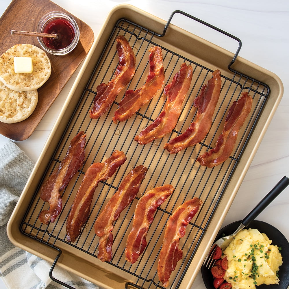 Nordic Ware Nonstick High-Sided Oven Crisp Baking Tray