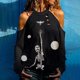 thumbnail image 2 of Blusa de manga larga con hombros descubiertos y sin tirantes con estampado casual sexy para mujer Fridja  ghj987+1674, 2 of 6