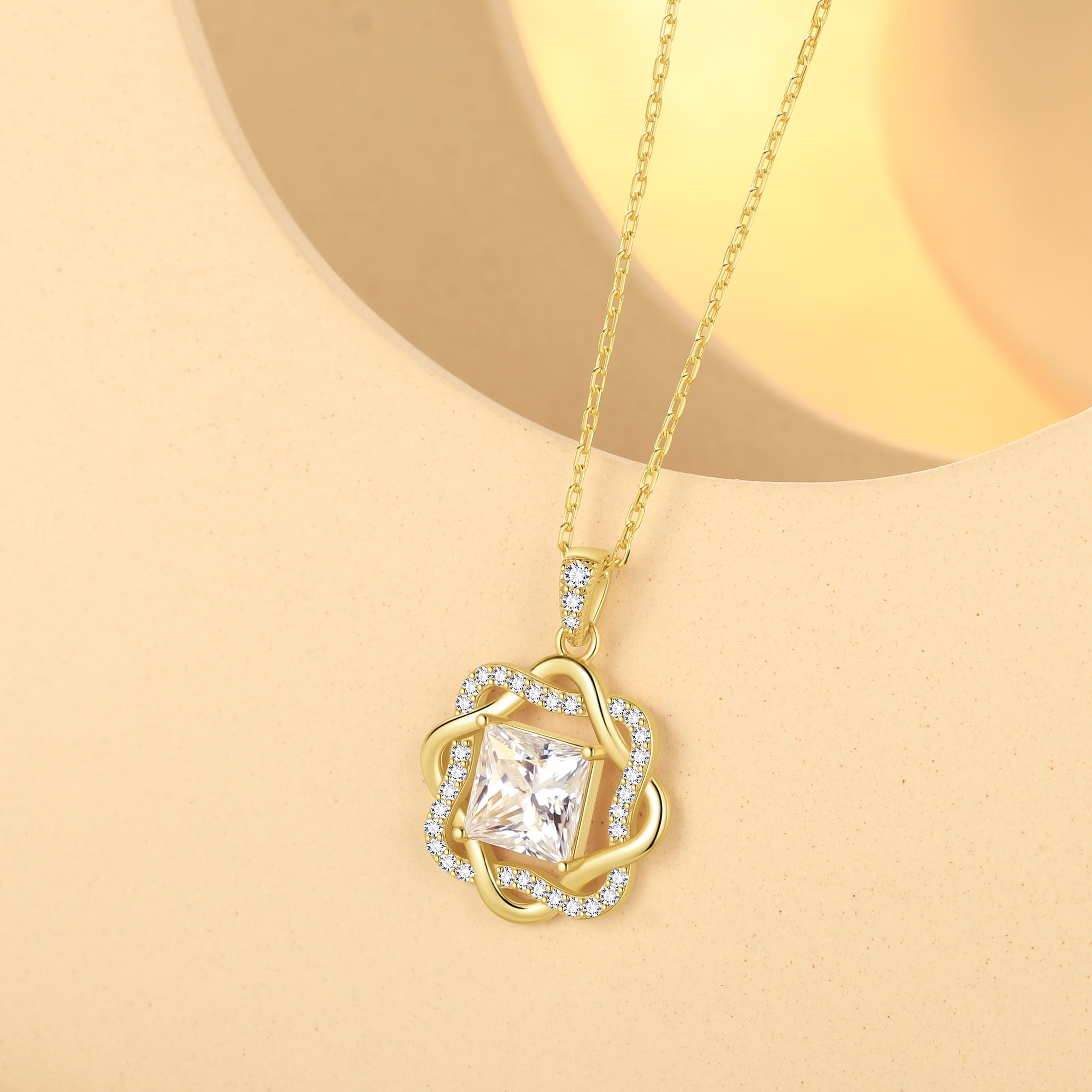 Beautlace Moissanite Necklace for Women,2 Carat D VVS1 Square Cut, 14K Gold Plated 925 Sterling Silver Starflower Pendant Jewelry Gift for Birthday Christmas Anniversary Wedding