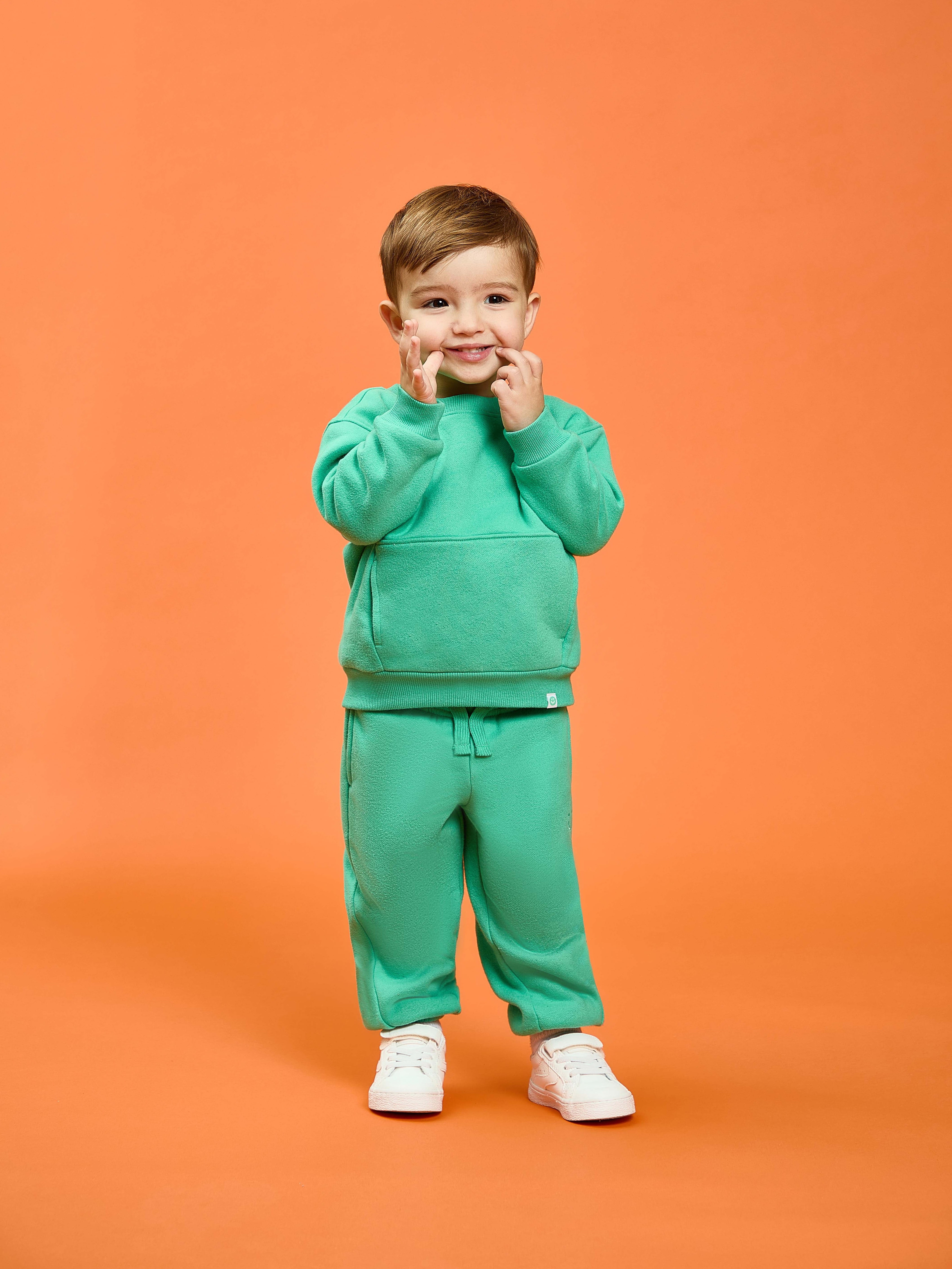 Color Mix by Garanimals Baby Butter Fleece Sweatshirt & Jogger Outfit Set, Sizes 6-24 Months