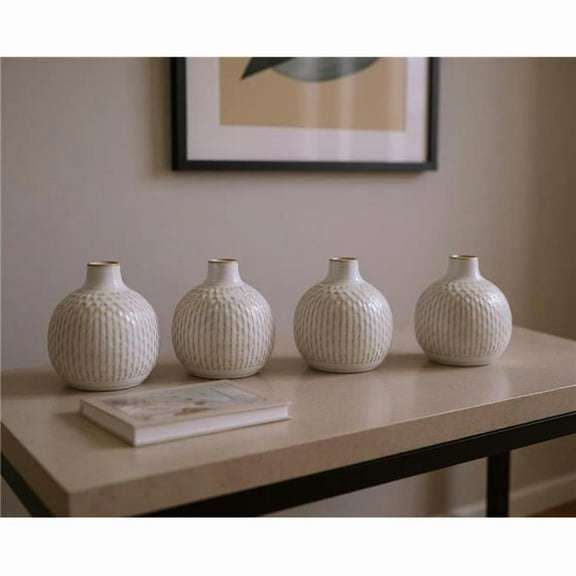 HomeRoots 634104 Natural & Off White Ceramic Bud Vases with Sculptural Details - Set of 4