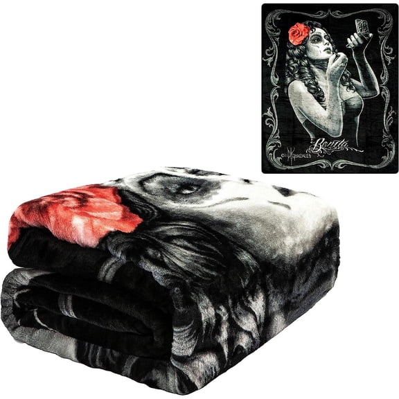 Chicana Blanket, Bonita, Queen