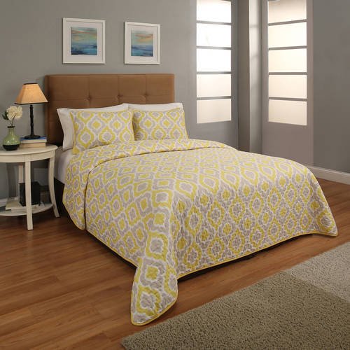 Constella Printed 3Piece Reversible Bedspread Set, Yellow Color, Queen