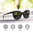 thumbnail image 2 of Gafas de Sol Polarizadas Knockaround Deja Views para Mujer en Negro, 2 of 8