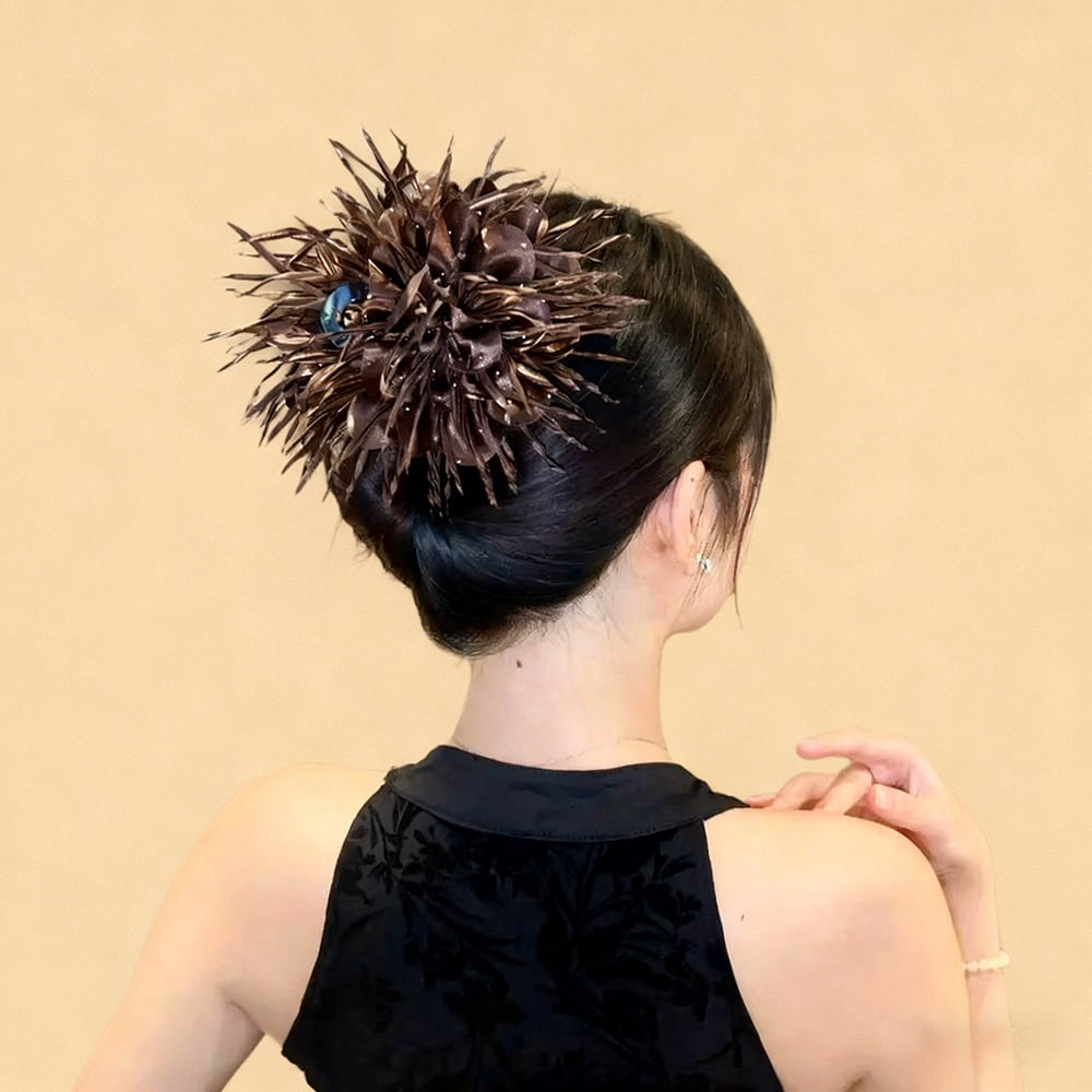 New large acrylic clip hydrangea shape hair style essential fashion hair accessory