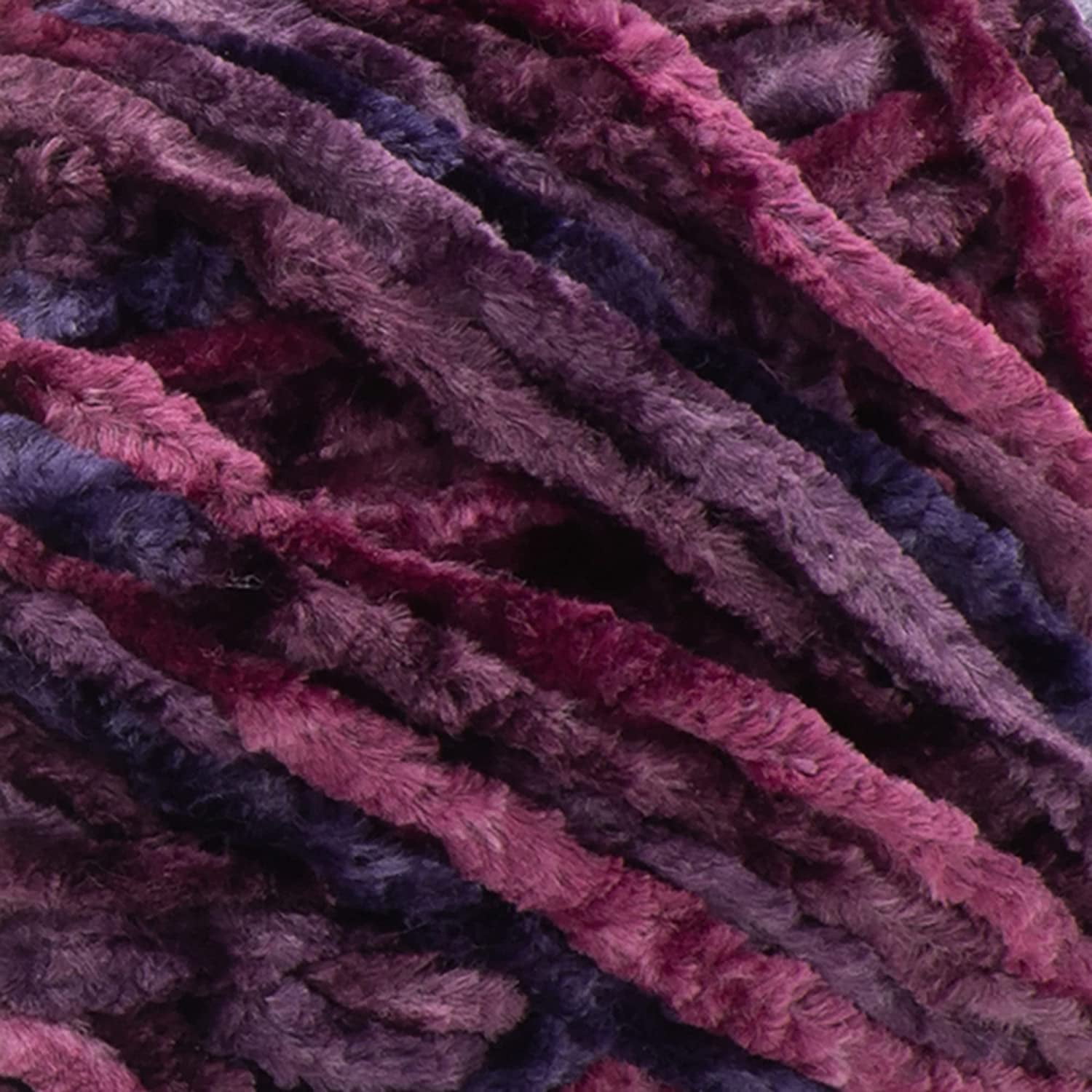 Bernat Crushed Velvet Burgundy Yarn - 2 Pack of 300g/10.5oz - Polyester - 5 Bulky - 315 Yards - Knitting/Crochet