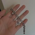 thumbnail image 3 of Pulsera de campana de oso punk, cadena gruesa de plata, cadena de mano, colgante de campana, arnés de mano, colgante de oso acrílico lindo, cadena de muñeca, regalo llamativo, 3 of 5
