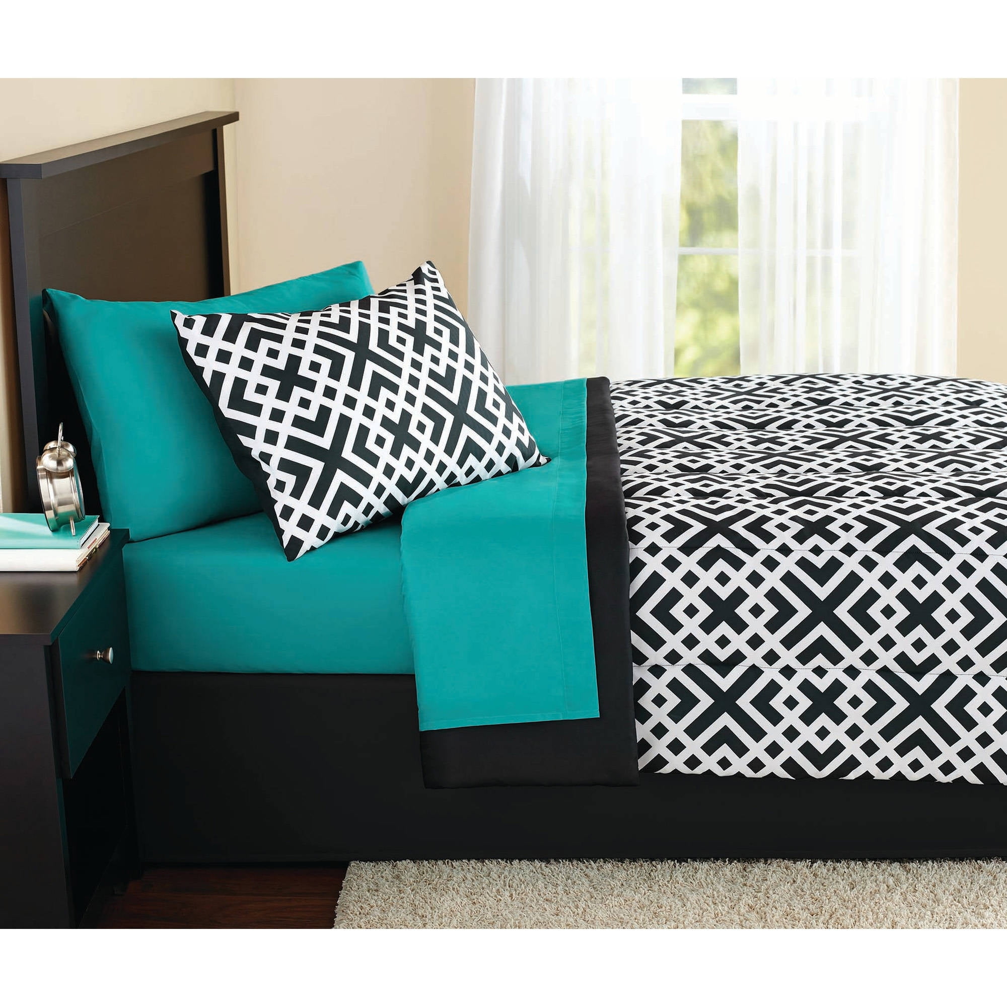 Mainstays Interlocking Geo Bed In A Bag Coordinating Bedding Set Mainstays Interlocking Geo Bed In A Bag Coordinating Bedding Set