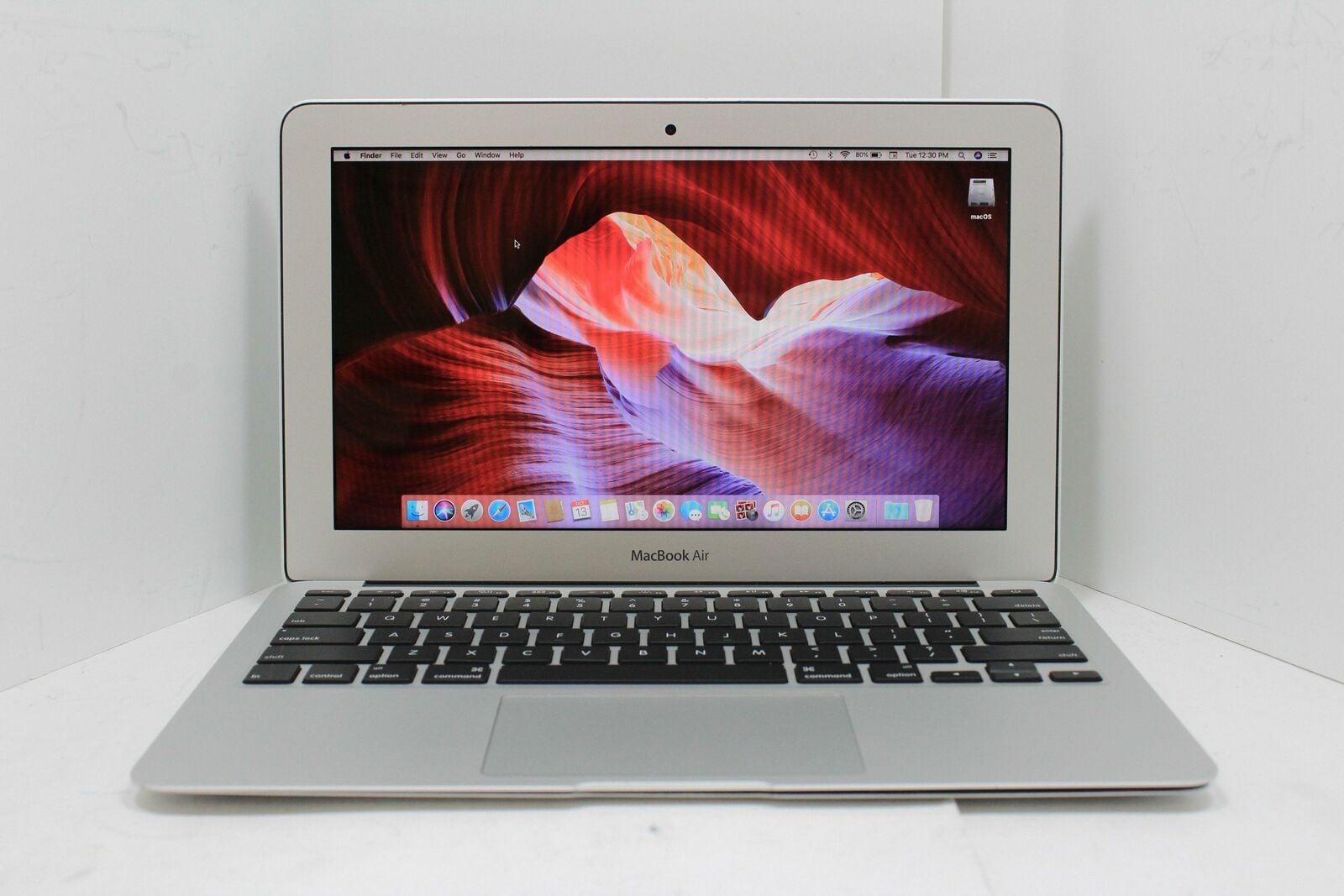 Apple Macbook Air Core I5-4250u Dual-core 1.3ghz 4gb 128gb Ssd 11.6 Led