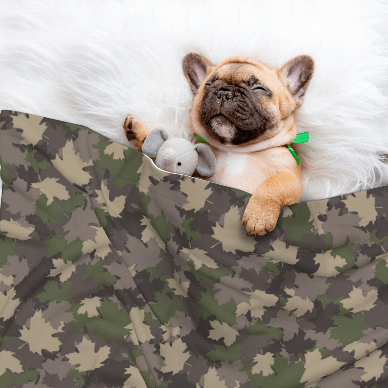 Naloa Camouflage maple Dog Blanket, 3 Sizes Cat Blanket for Indoor Cats Large Medium Small Dog Gifts-Small
