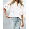 thumbnail image 3 of Camisa de Mujer PRETTYGARDEN Cuello en V con Encaje Calado Blanca XXL, 3 of 8