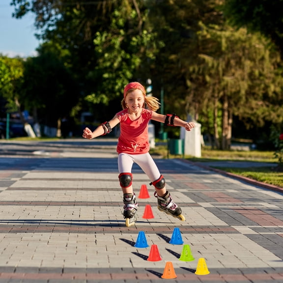 Healifty 25Pcs Windproof Skating Marker Cones for Outdoor Practice Plastic Training Roadblock