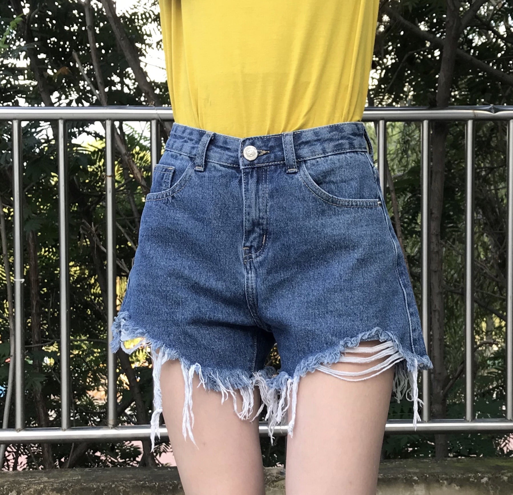 ripped shorts womens