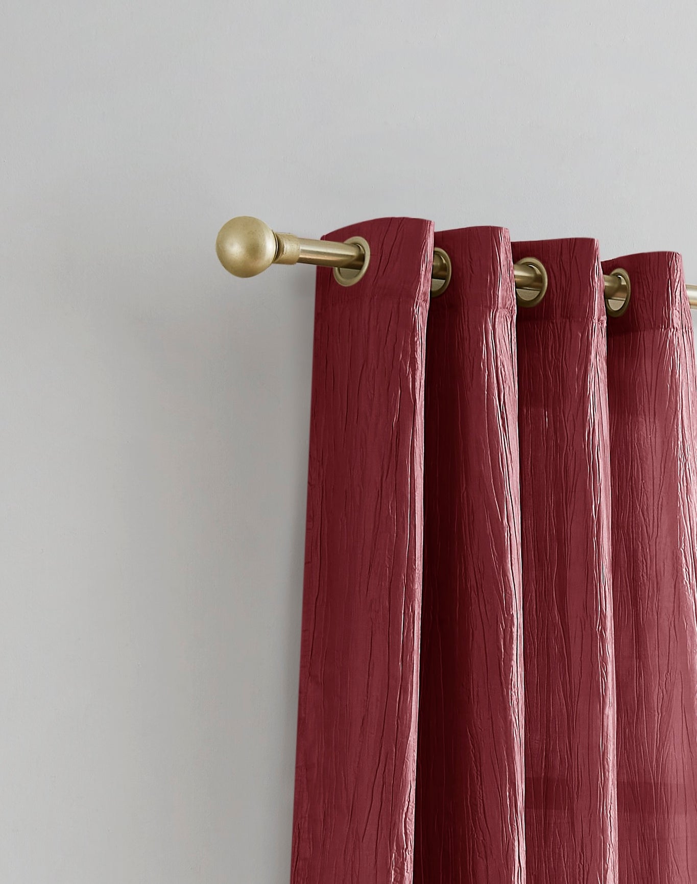 Dainty Home 2-Pack Light Filtering Grommet Curtain Panels, Crushed Taffeta, 54"x84"