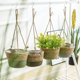 thumbnail image 5 of Xiao Hua Maceta tejida con hierba de 1 pieza, cesta de flores tejida para el hogar, decoración creativa para balcón, maceta colgante de hiedra verde, maceta colgante marrón, 5 of 5