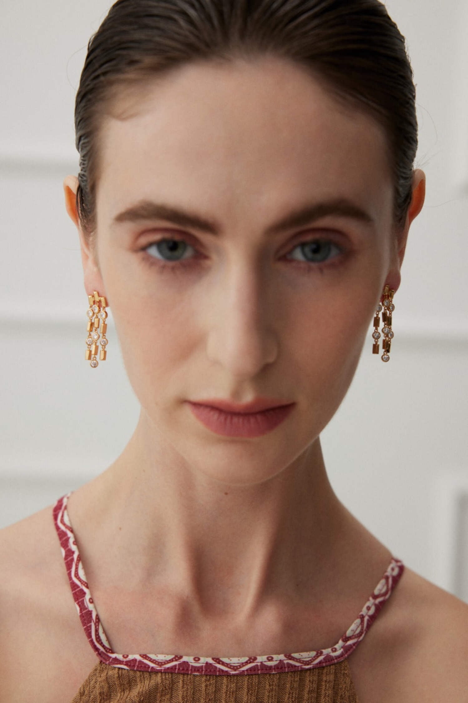 Glamorous Vintage Gold Zirconia Chandelier Earrings in 925 Silver