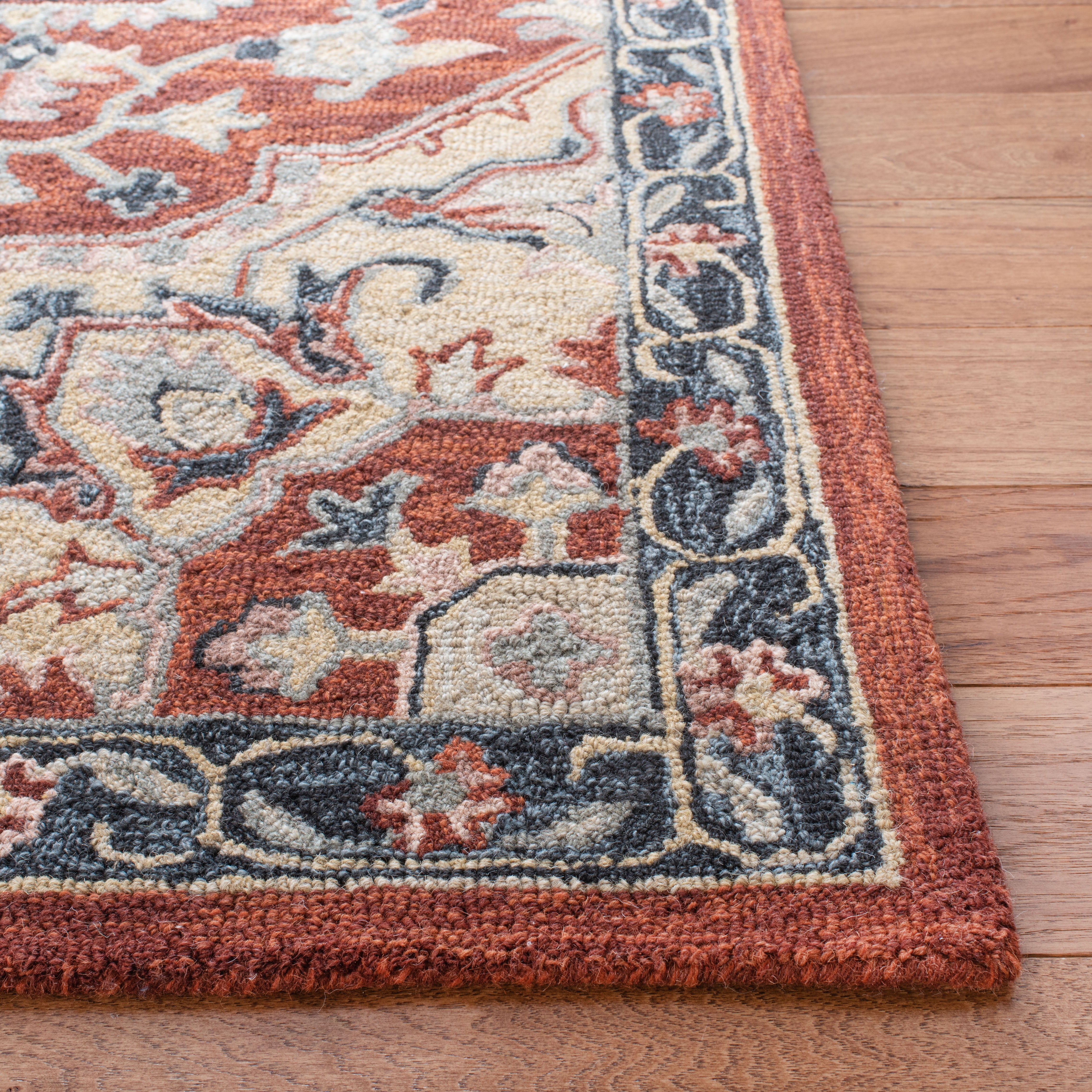 Safavieh Heritage Kagan Oriental Area Rug, Red/Black, 4' x 6'