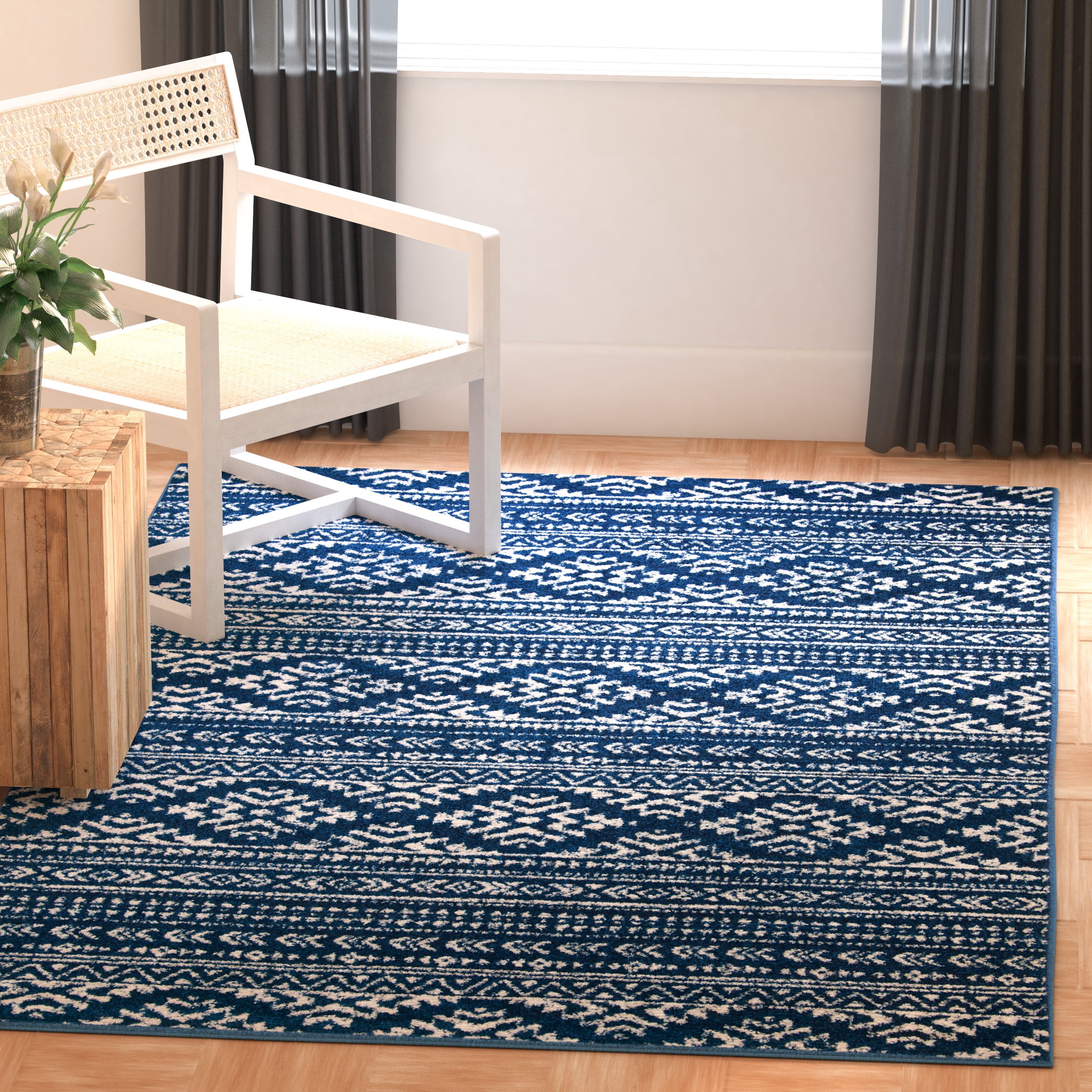 Safavieh Tulum Lakisha Oriental Area Rug, Navy/Ivory, 12' x 18'