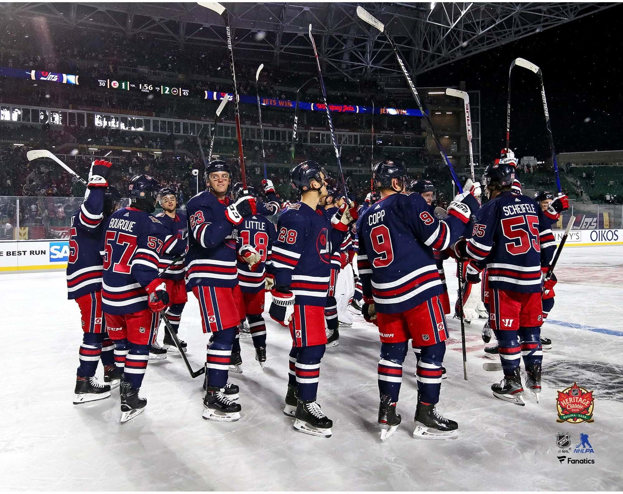 winnipeg-jets-unsigned-2019-nhl-heritage-classic-team-celebration-photo