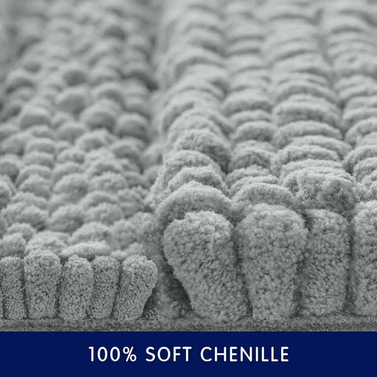 Subrtex Luxury Chenille 24-in x 60-in Light Gray Polyester Bath