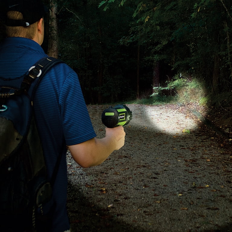 700 lumens led rechargeable flashlight sd700bk s&d leopard wont charge SC700d HI 21700 XHP70.3 Neutral White High CRI Inner Mountain Outfitters ion battery is rechargeable LUMINTOP SD75: A HUGE 4000