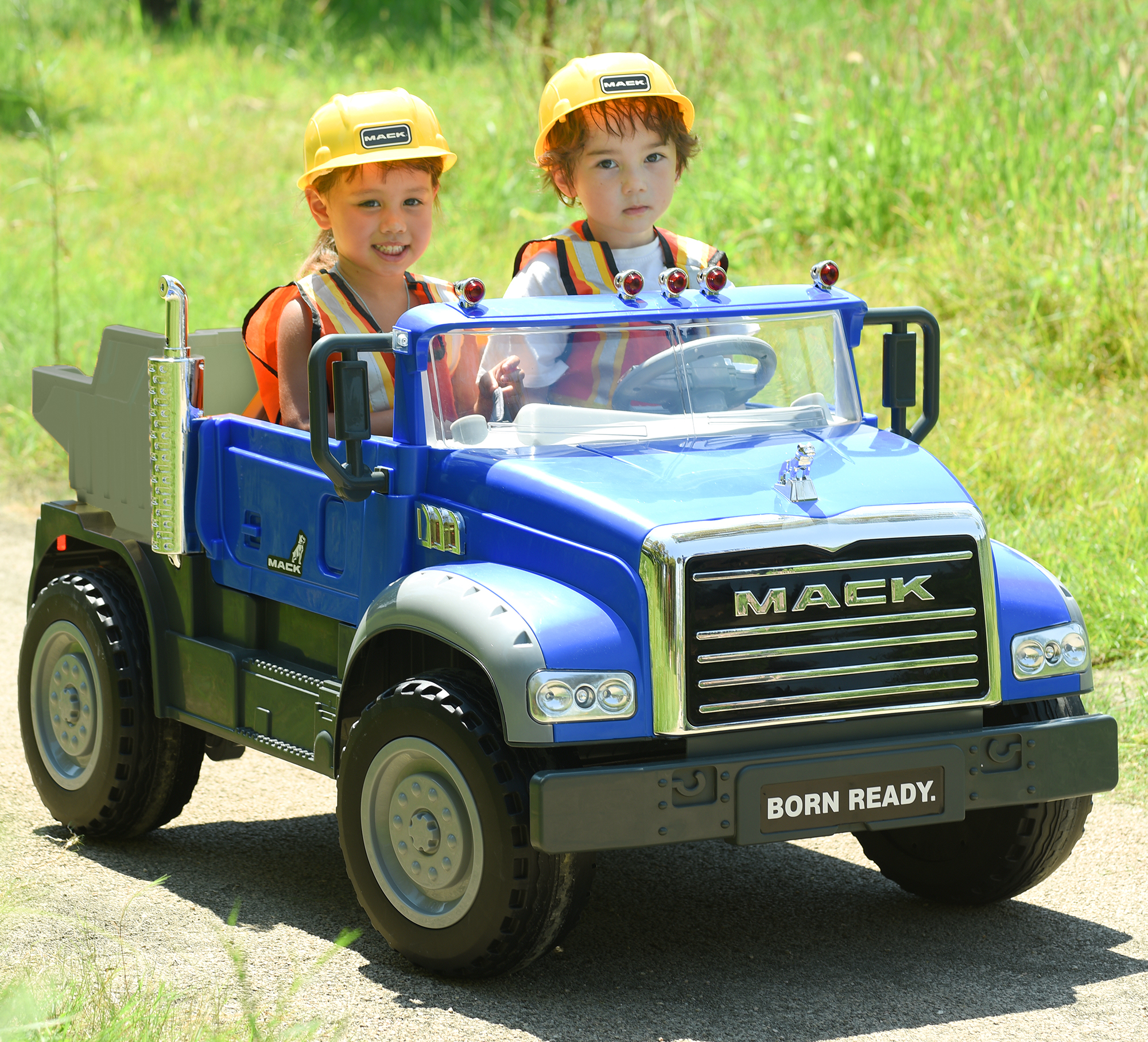 Wonderlanes Granite Mack Two Seater Blue 12 V Dump Truck Powered Ride-On