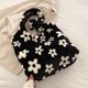 thumbnail image 2 of Bolso de hombro casual para mujer Bolso de mano de viaje floral Bolsos casuales suaves Bolso de viaje, 2 of 8