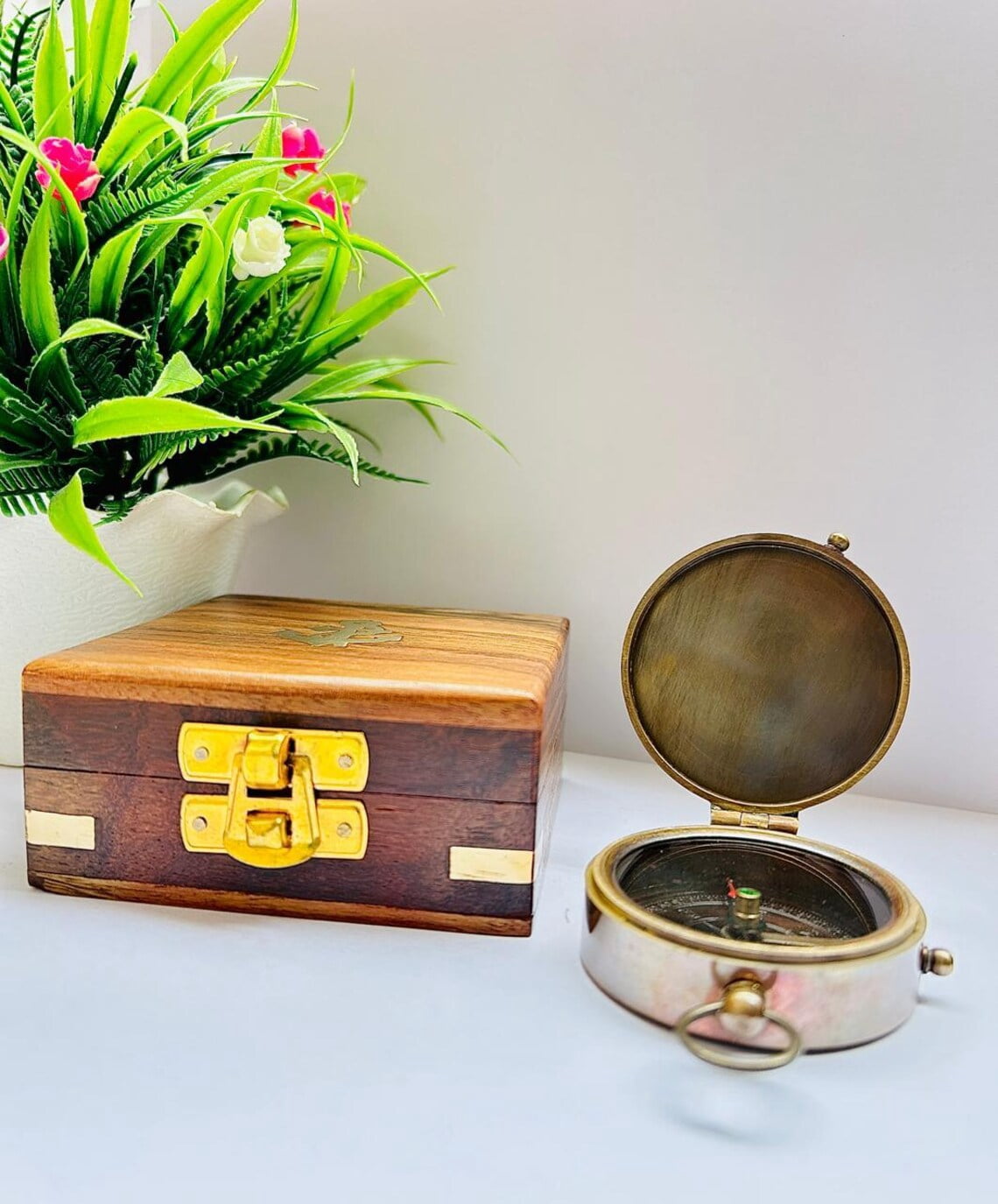 Solid Brass Vintage Nautical Explorer's Compass with Handcrafted Wooden box