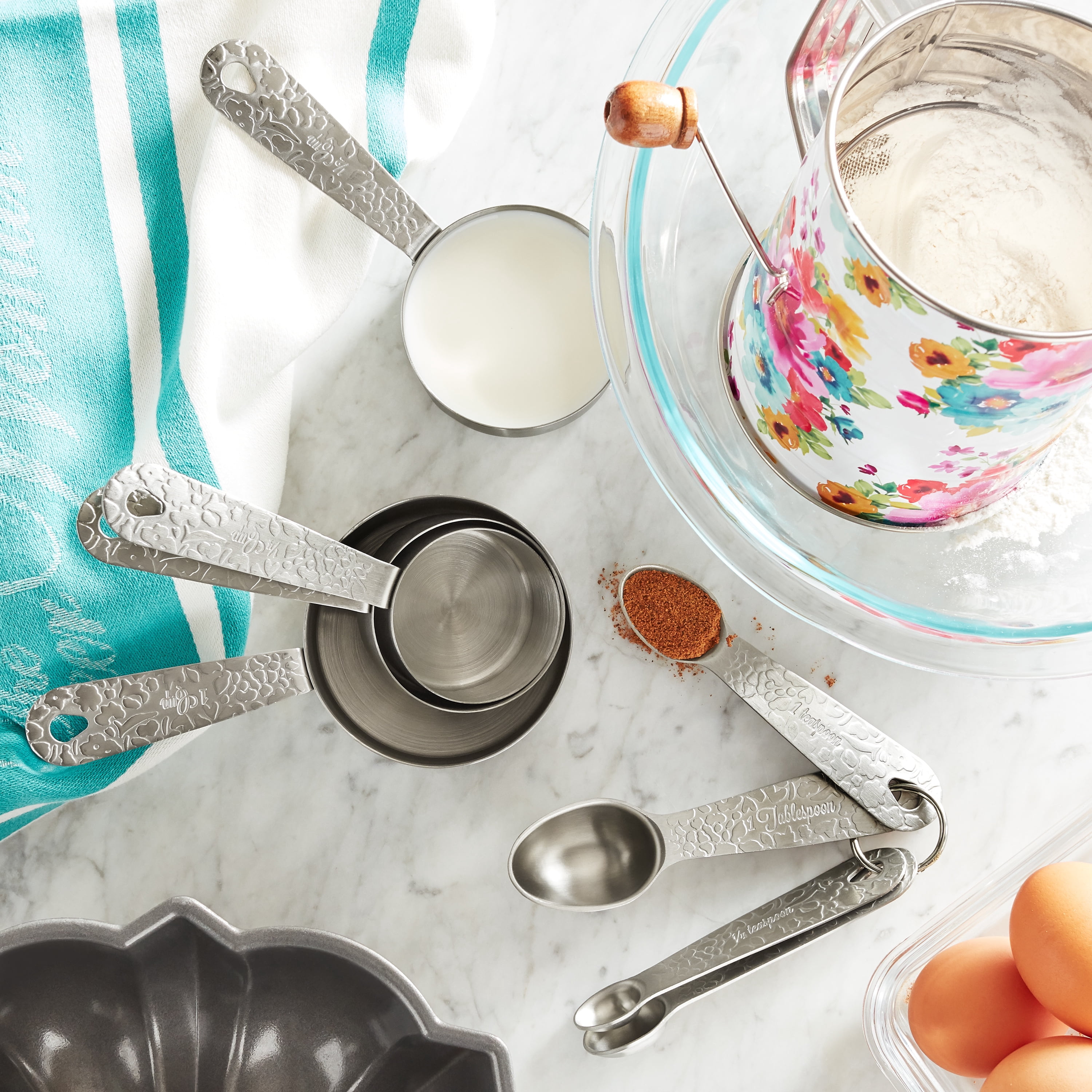 The Pioneer Woman Stainless Steel Sifter and Measuring Cups and Spoons Kitchen Bundle