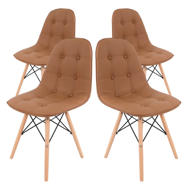 juego de sillas estilo eames mirel gn-puec01 de botones para comedor oficina chocolate. Set de cuatro sillas en vista frontal 3/4, tapizadas en vinipiel color chocolate con botones y costuras en cuadrícula, asiento y respaldo acolchados; patas de madera clara con refuerzos metálicos negros tipo Eiffel. Fondo blanco de catálogo; adecuadas para comedor, cocina u oficina.