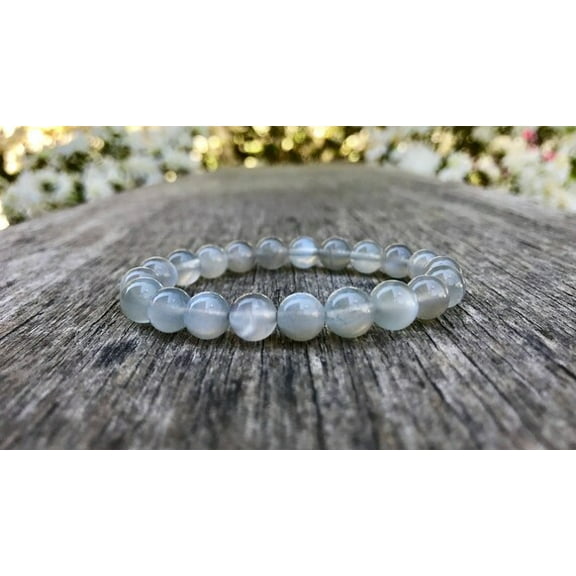 Natural Gray Moonstone 8mm Round Shape Smooth Cut Beads Stretchable Bracelet for Men & Women.