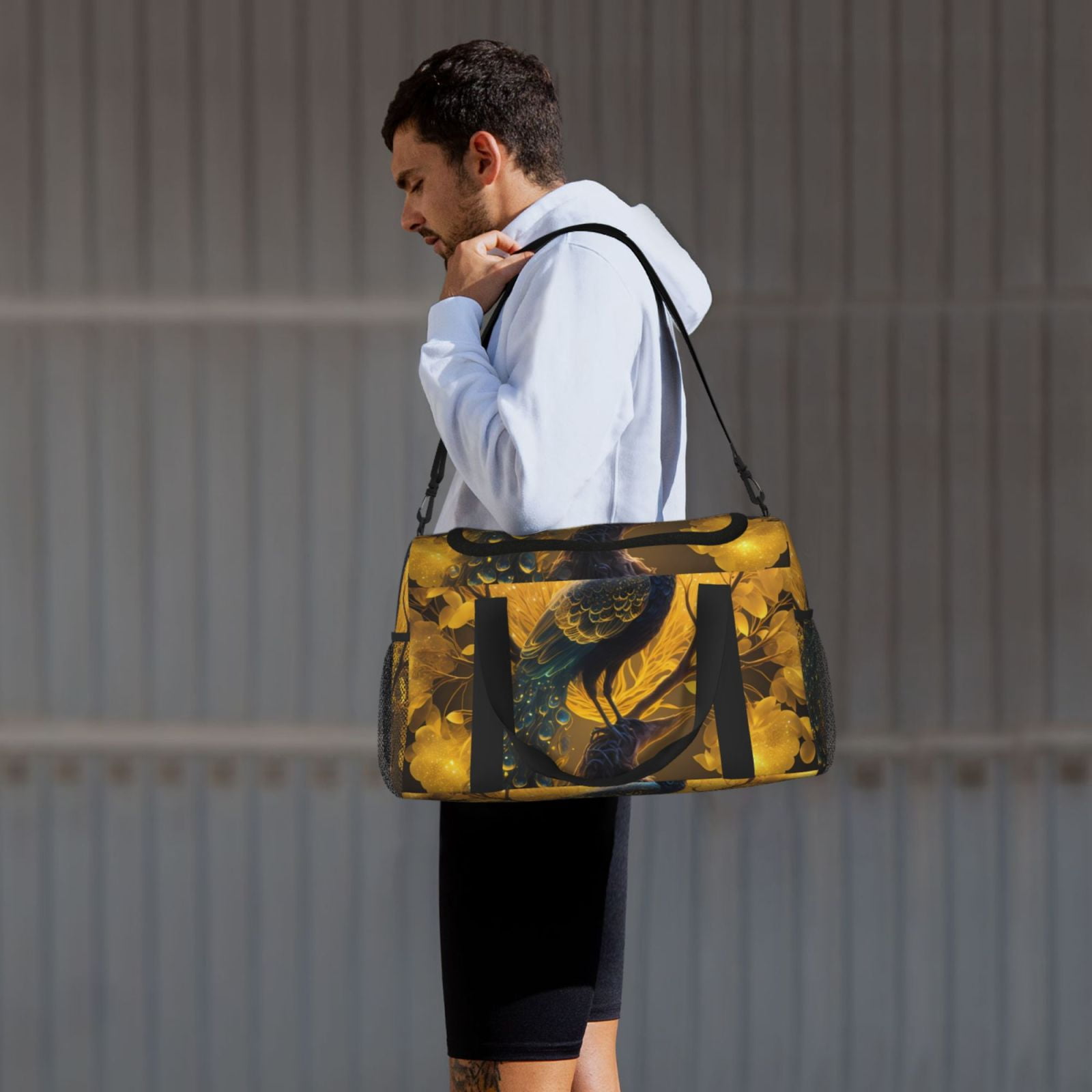 Fuzoiu Elegant Gold Leaf Peacock Print Travel Duffle Bag,Carry On Tote Bags,Duffel Bag,Sport Gym Bag, Hospital Bag for Labor and Delivery, Overnight Bag,Luggage Bag