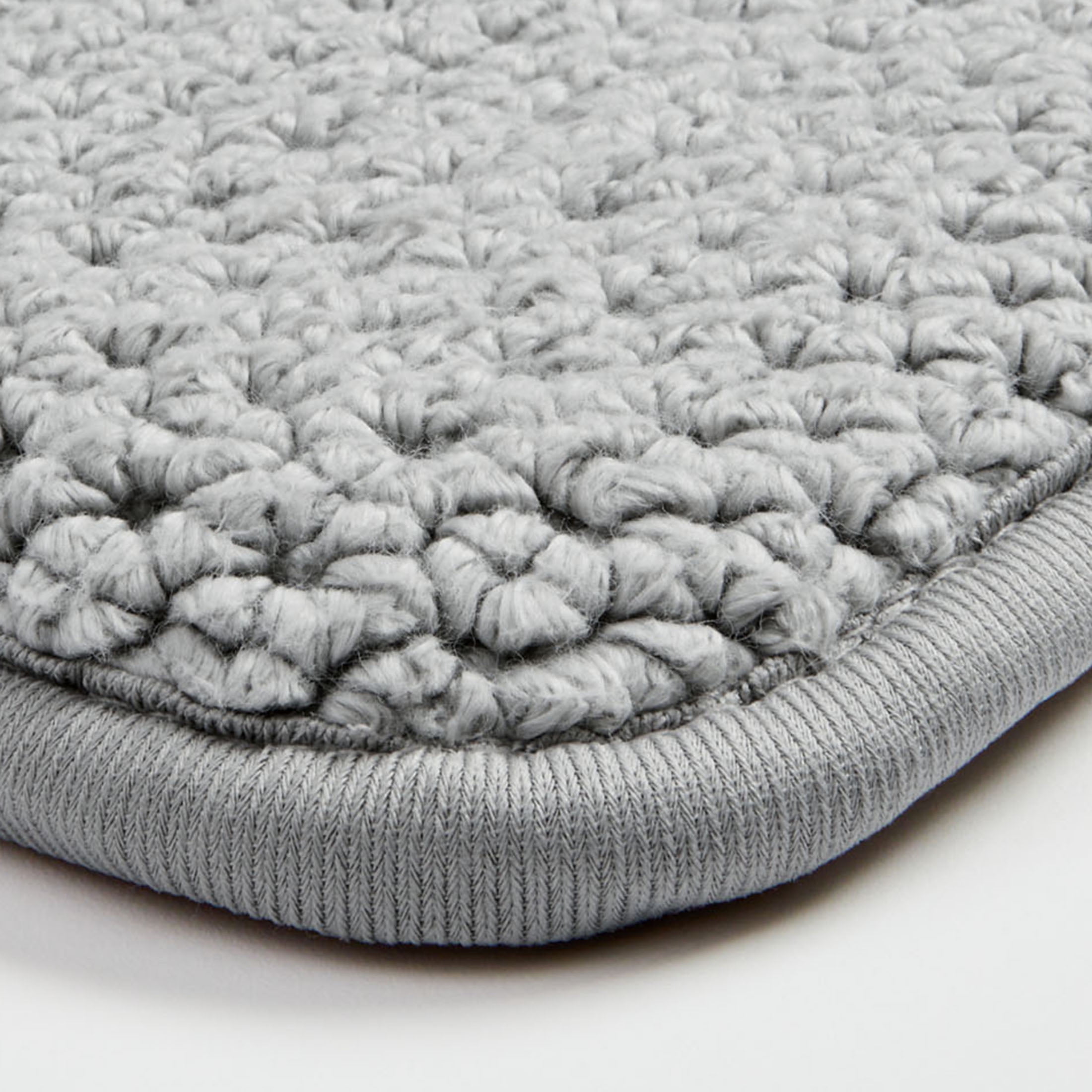 Better Homes & Gardens Signature Soft Cotton Memory Foam Bath Rug, Soft Silver, 20" x 34"