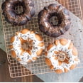 thumbnail image 3 of Nordic Ware Moule Bundt Formé, 3 Tasses, Rouge, 3 of 13